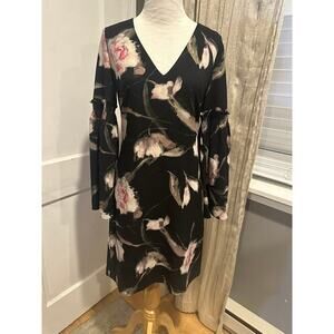 size 00 White House Black long sleeve floral dress